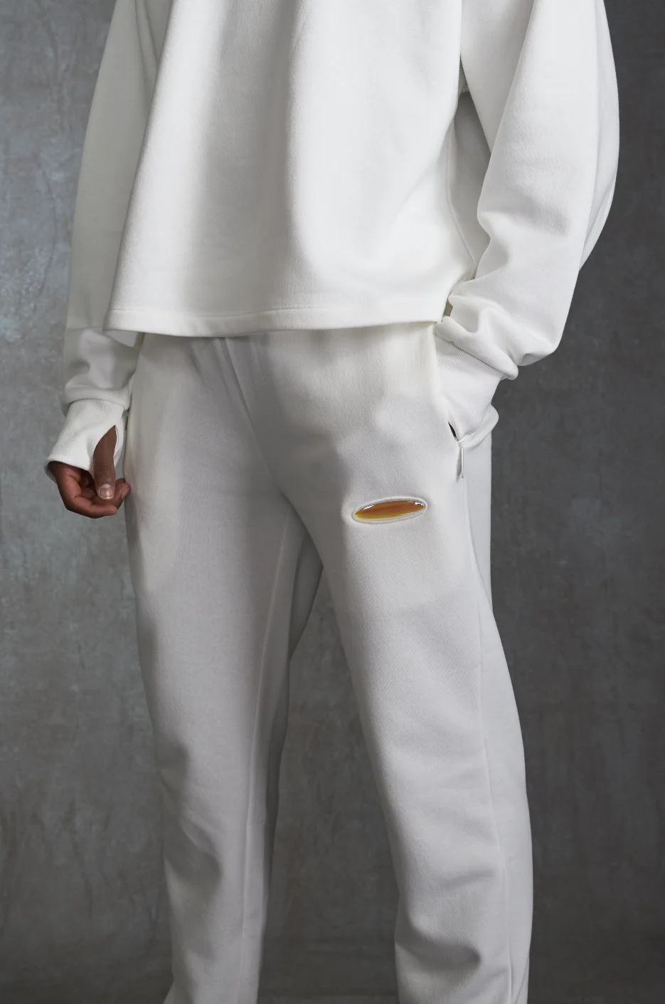 741 TAPERED SWEAT PANT - White Noise